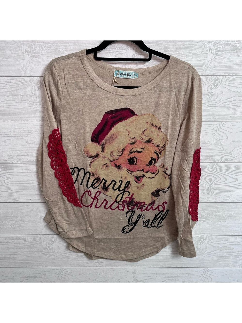 Southern Grace Women’s Tan Long Sleeve Baseball Santa Top. Size S